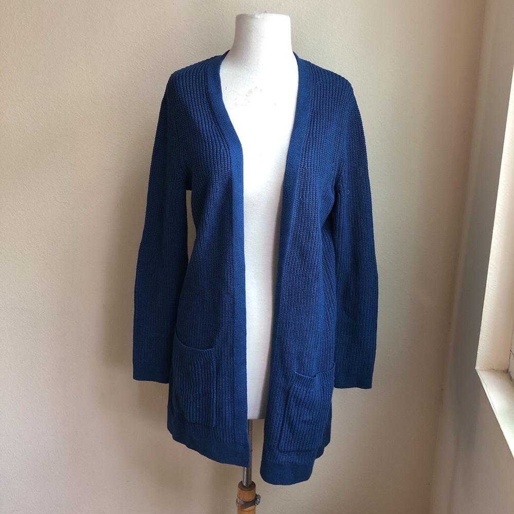 Old Navy Ling Cardigan with pocket fronts
